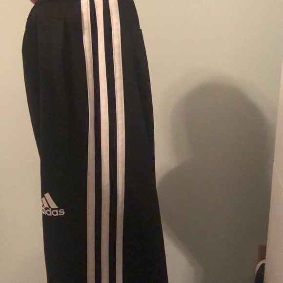 Adidas Pants (women’s) - Picture 3 of 4